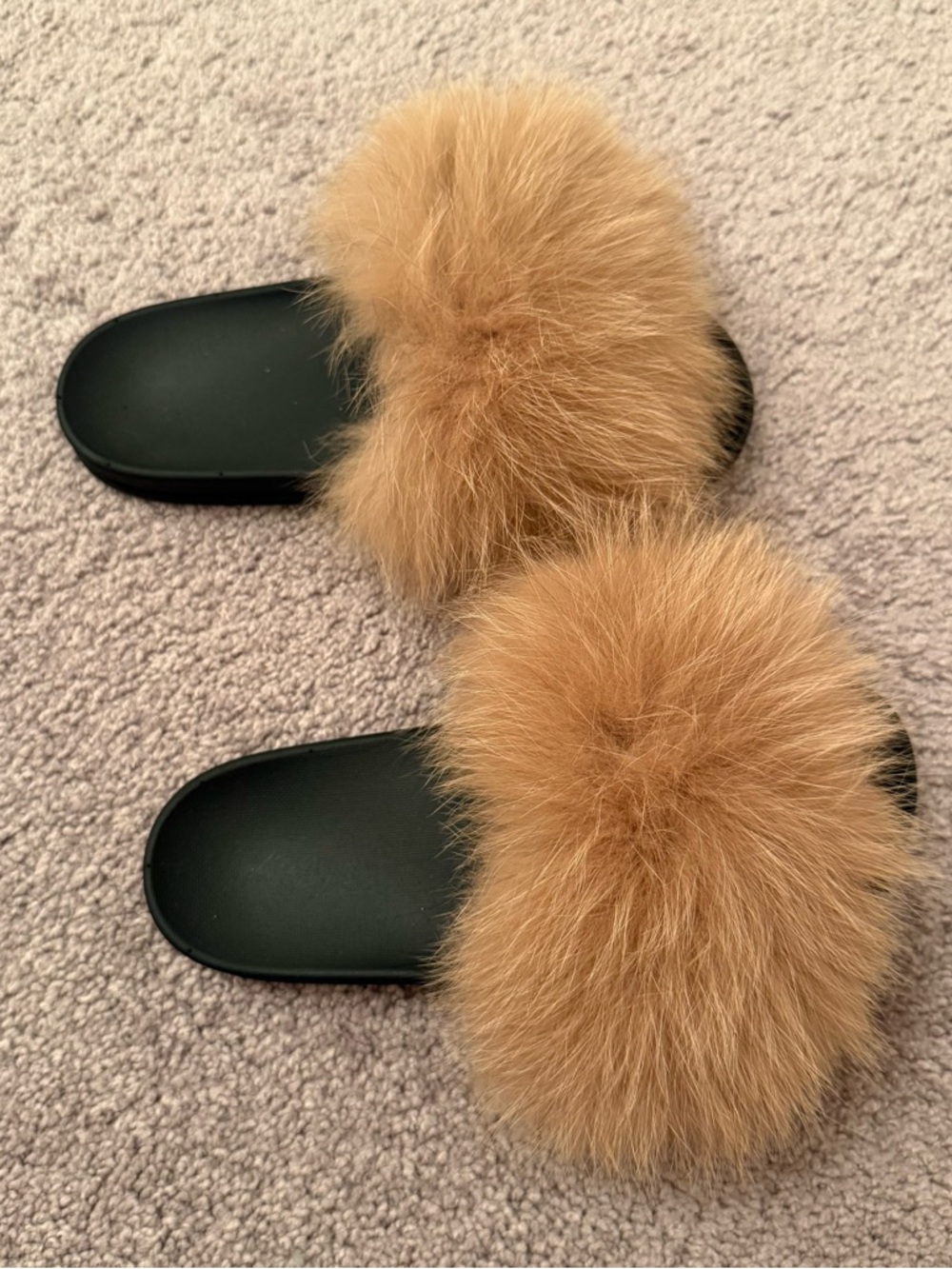 Faux Fur Slide Sandals in Tan